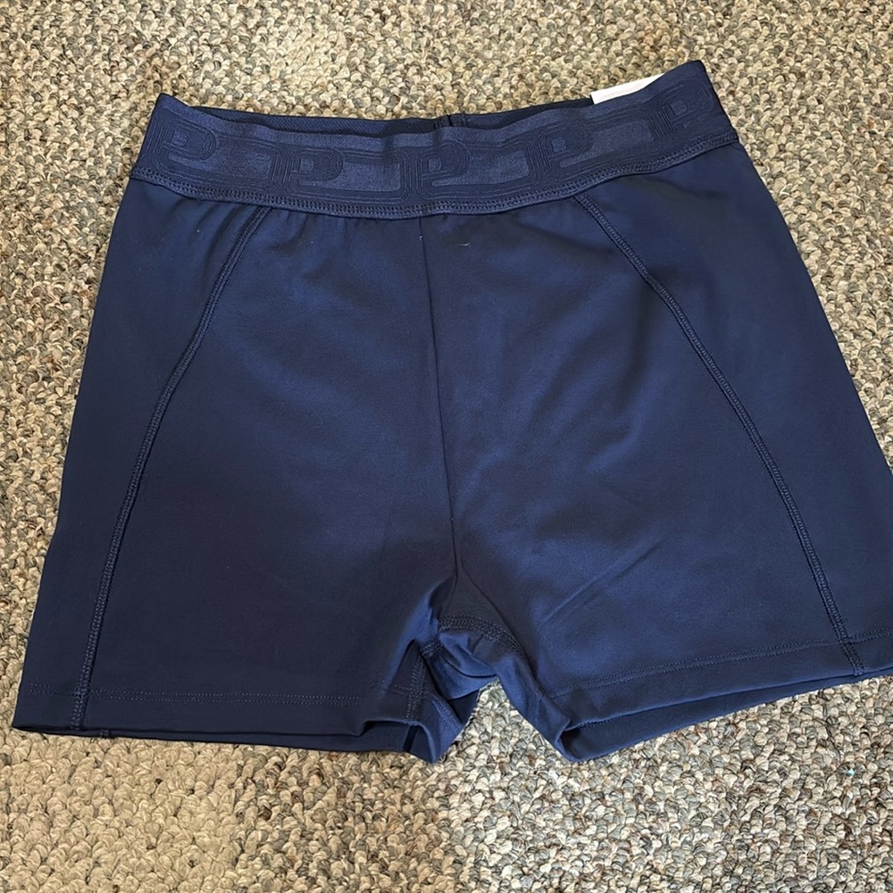 NWT Victoria Secret Ultimate 3” Bike Shorts, medium, navy blue